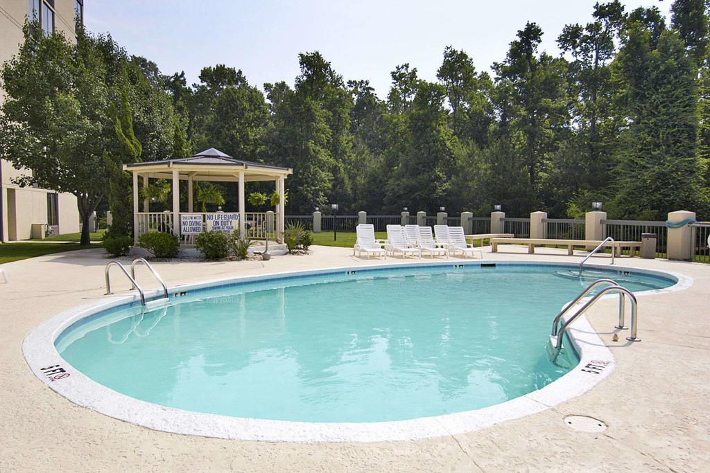 Days Inn By Wyndham Myrtle Beach Socastee Zewnętrze zdjęcie
